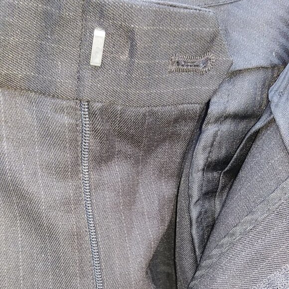 Van Heusen Black Pinstripe Mens Pants Slacks 32x32 - Picture 7 of 16